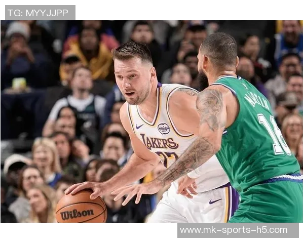 杰弗森分析雄鹿需耐心等待联盟竞价独行侠若卖东契奇将遭重创